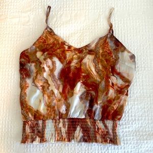 Silky Fashion tank. Shiny orange, gold, white tones.